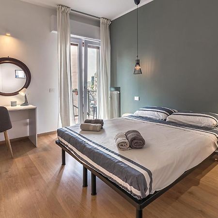 Appartamento Max'S House Milano Esterno foto