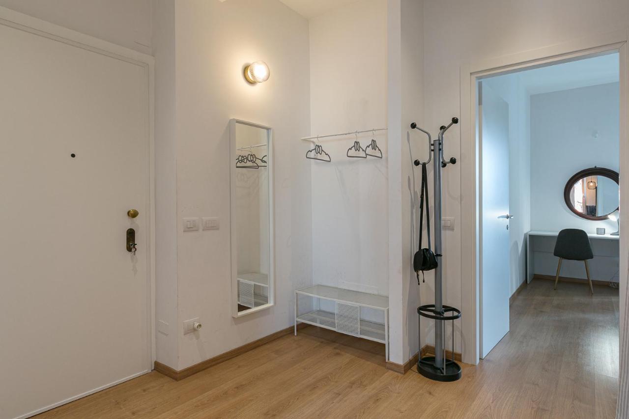 Appartamento Max'S House Milano Esterno foto