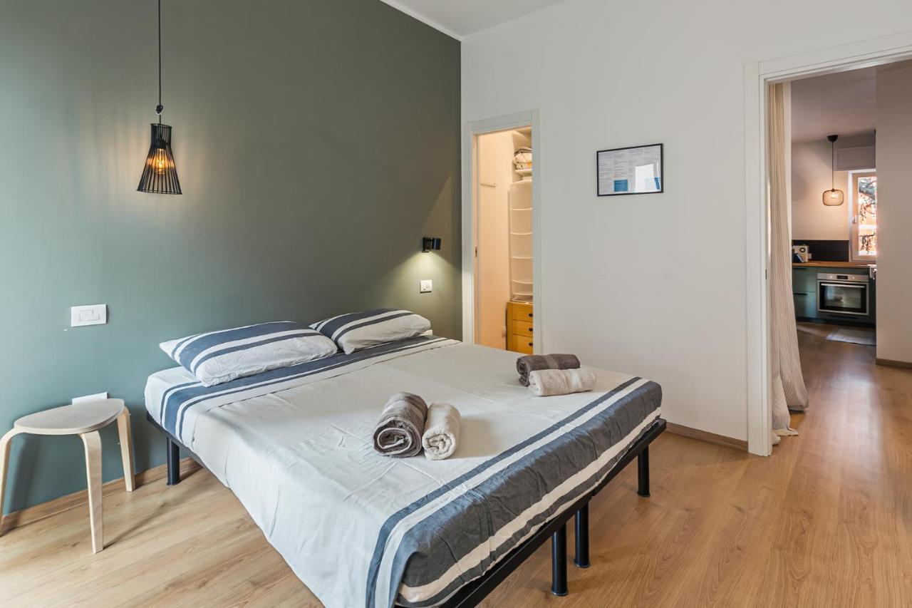 Appartamento Max'S House Milano Esterno foto