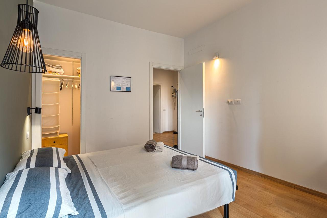 Appartamento Max'S House Milano Esterno foto